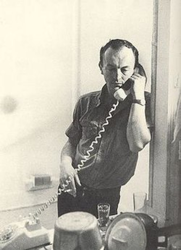 Frank_OHara_1965_by_Mario_Schifano