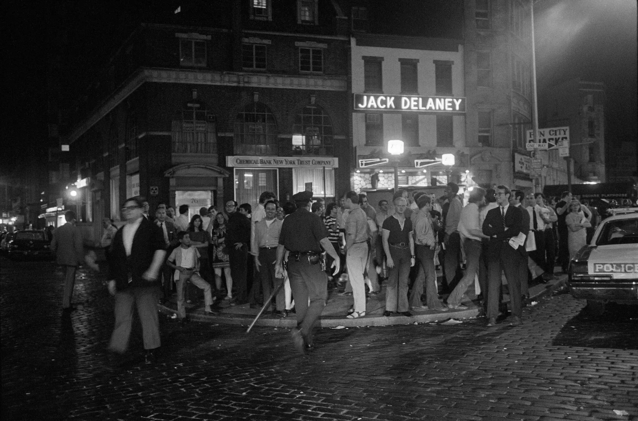 marchers near Stonewall